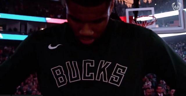 替补神兵！凯尔登·约翰逊5分钟轰13分，带队反超湖人9分（替补爆发！凯尔登·约翰逊5分钟轰13分，助球队反超湖人9分）