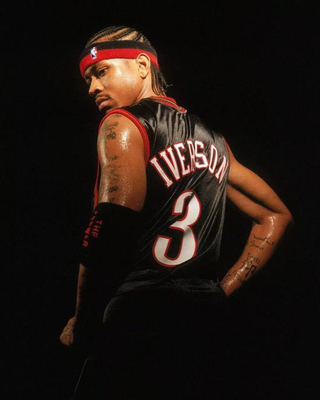 尤文客场3-2博德闪耀，乔纳森-戴维绝杀，奥蓬达、麦肯尼建功（尤文客场3-2险胜博德：乔纳森-戴维压哨绝杀，奥蓬达、麦肯尼建功）