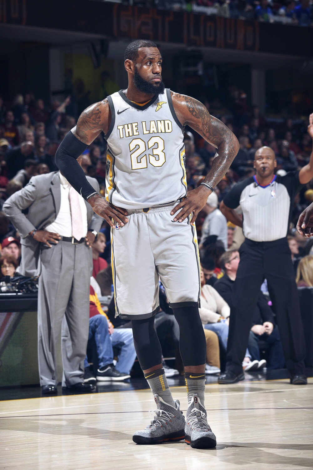 足球英超官方公布争议判罚复盘（英超官方发布争议判罚回顾）